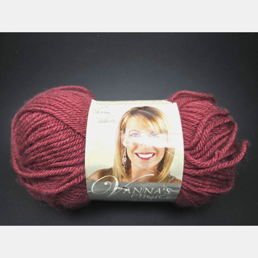 Lion Brand Antique Rose Yarn Skein Pink Acrylic Vanna's Choice Rated 4